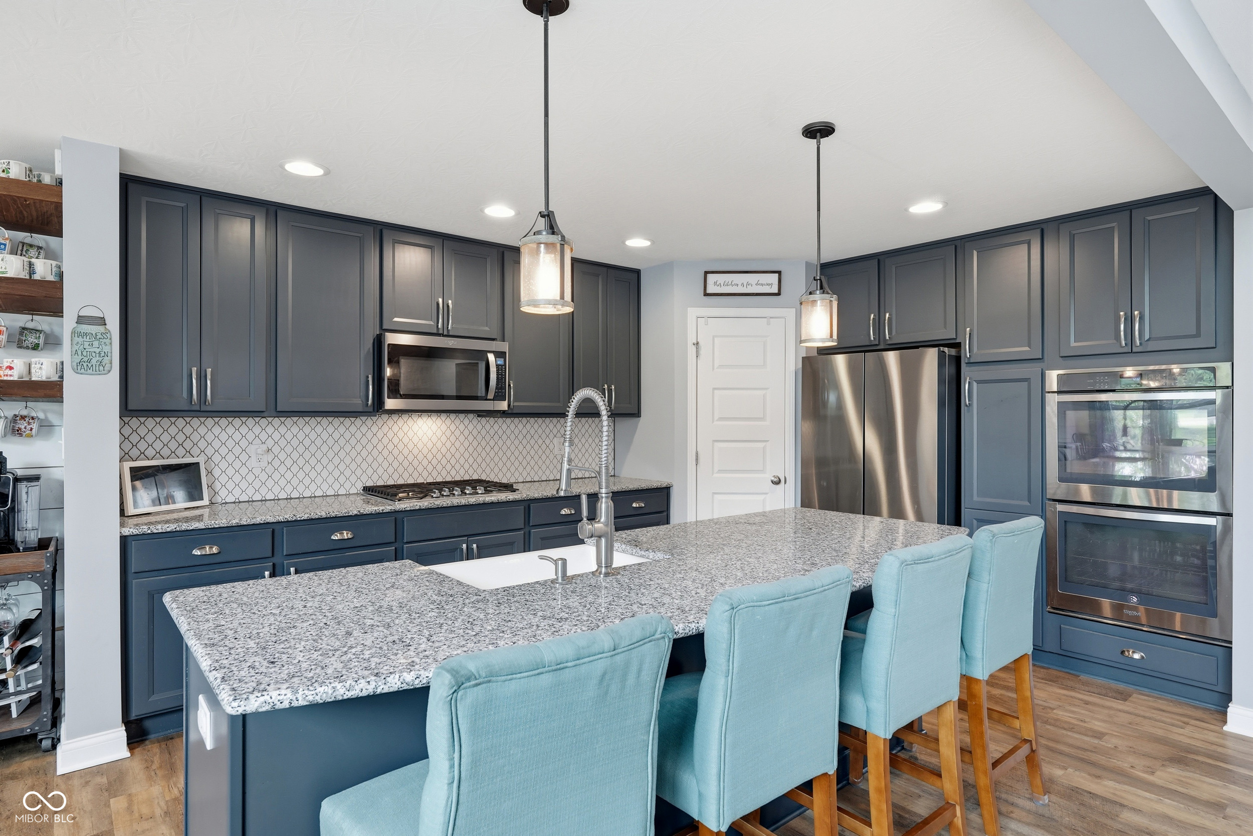 692 Ridge Gate Drive Brownsburg, IN 46112 - Photo 5 of 54