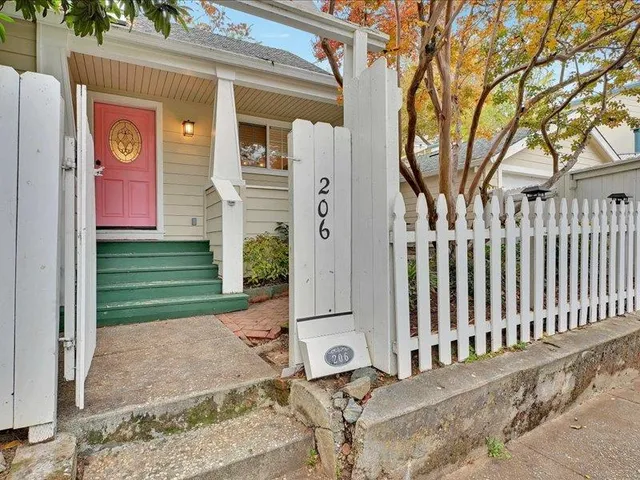 $425,000 | 206 North Church Street, Grass Valley, CA 95945