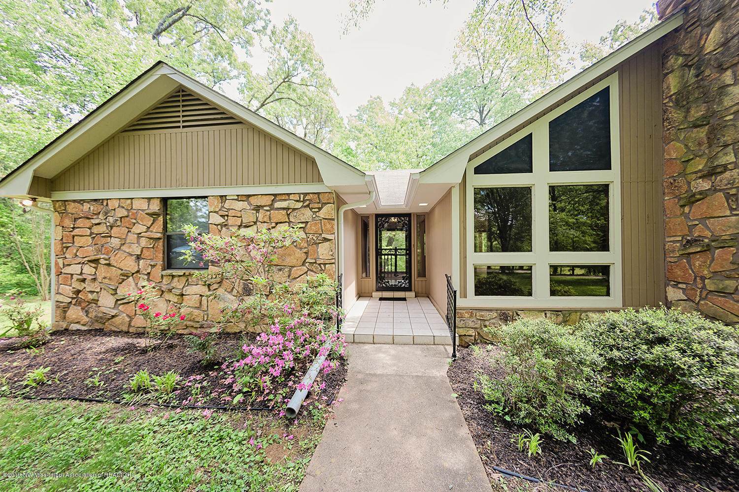 5244 McIngvale Road Hernando, MS 38632 - Photo 2 of 44 5244McIngvaleRoad-39
