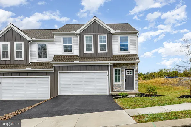 $2,000 | 7841 Briarwood Drive, Harrisburg, PA 17112