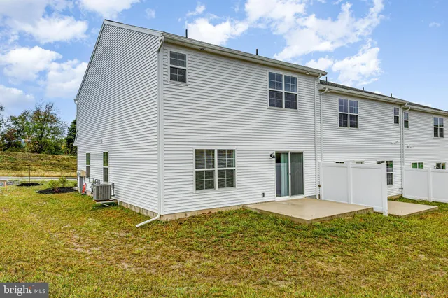 $2,000 | 7841 Briarwood Drive, Harrisburg, PA 17112