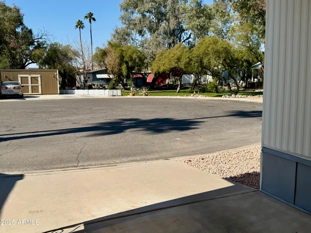 $68,000 | 17847 North 17th Street, Phoenix, AZ 85022