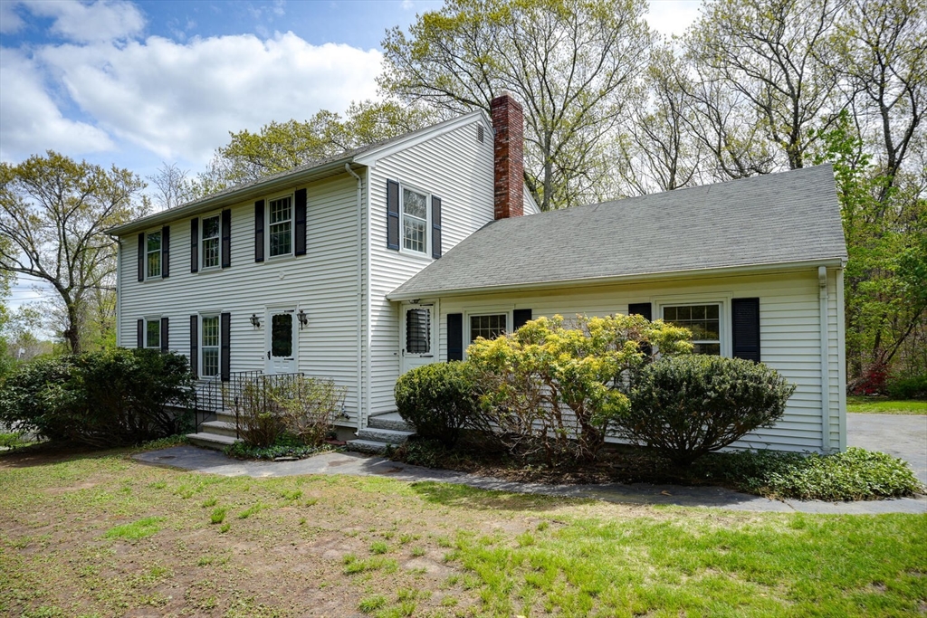 134 Johnson Road Winchester, MA 01890 - Photo 1 of 40 Gallery Image 1