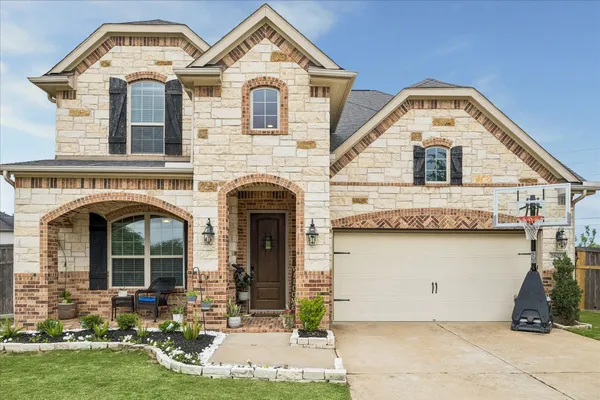 $672,500 | 28027 Silver Dawn Court, Fulshear, TX 77441