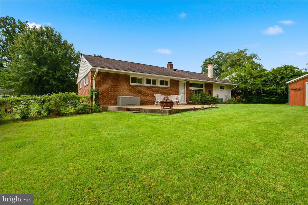 7414 Inzer Street Springfield, VA 22151 - Photo 6 of 29 Gallery Image 6