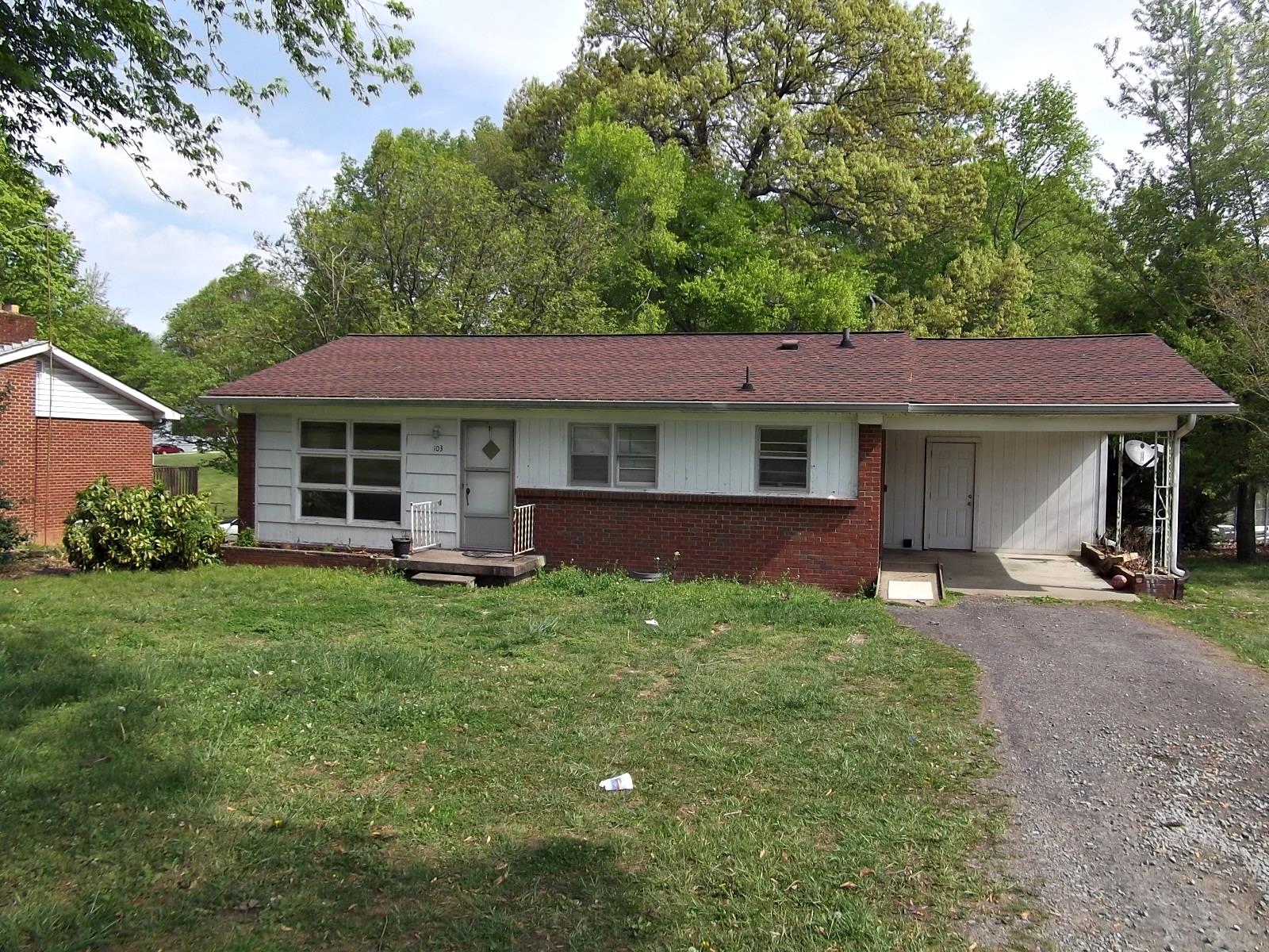 103 Pitt Lane Springfield, TN 37172 - Photo 15 of 15 a front view of a house with a garden