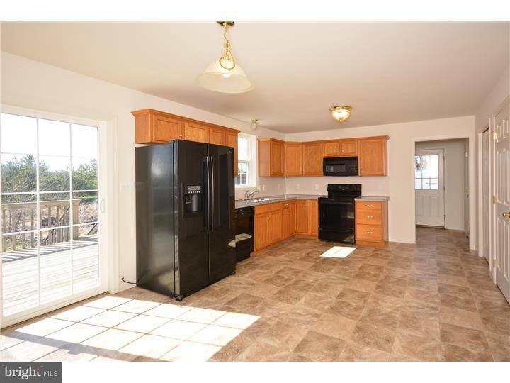 2897 Newark Road West Grove, PA 19390 - Photo 4 of 25 Kitchen