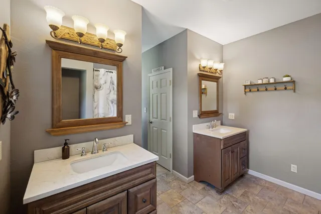 $499,000 | 246 Akins Road, Tellico Plains, TN 37385