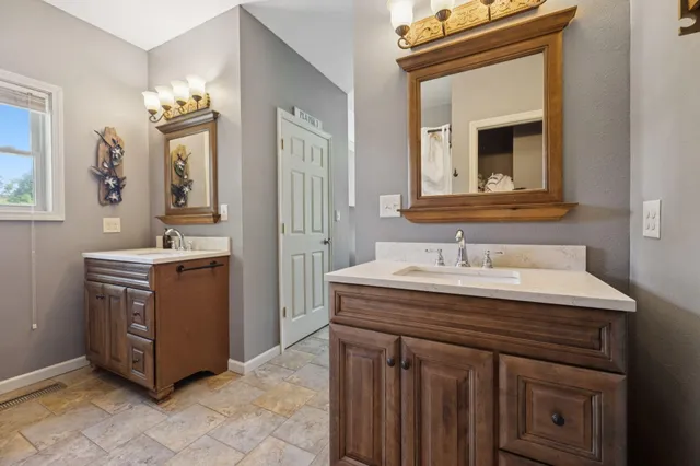 $499,000 | 246 Akins Road, Tellico Plains, TN 37385