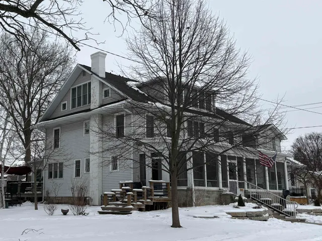 $499,900 | 418 West Jefferson Street, Decatur, IN 46733