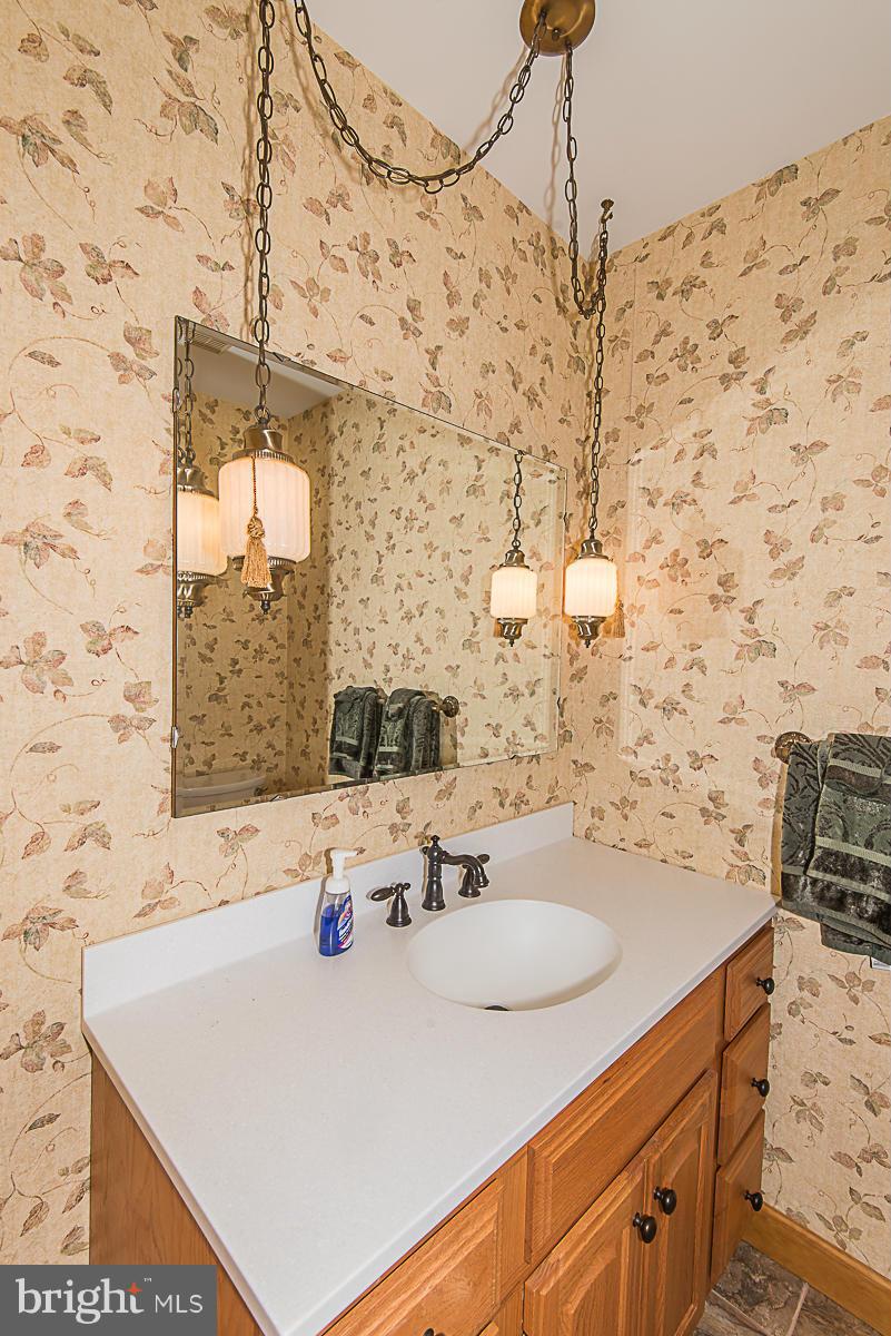 7906 Stone Hearth Road Severn, MD 21144 - Photo 9 of 30 Bath