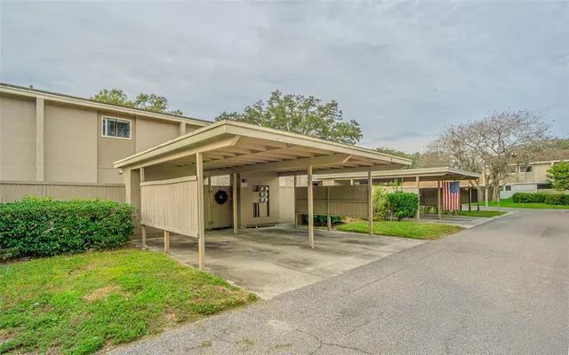 $125,000 | 8622 Cattail Drive, Unit 152, Temple Terrace, FL 33637