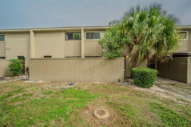 $125,000 | 8622 Cattail Drive, Unit 152, Temple Terrace, FL 33637