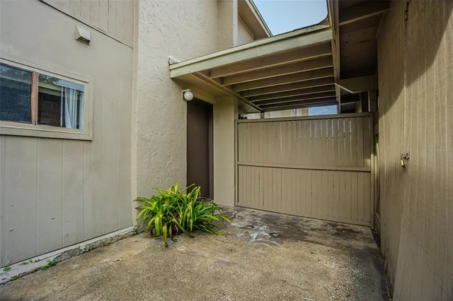 $125,000 | 8622 Cattail Drive, Unit 152, Temple Terrace, FL 33637