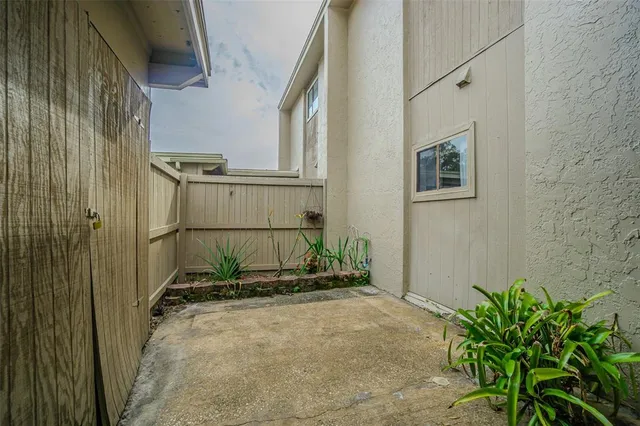 $125,000 | 8622 Cattail Drive, Unit 152, Temple Terrace, FL 33637