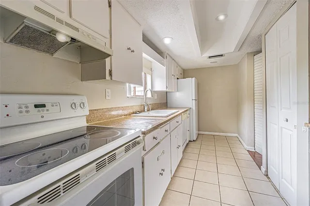 $125,000 | 8622 Cattail Drive, Unit 152, Temple Terrace, FL 33637