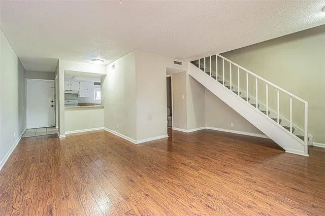 $125,000 | 8622 Cattail Drive, Unit 152, Temple Terrace, FL 33637