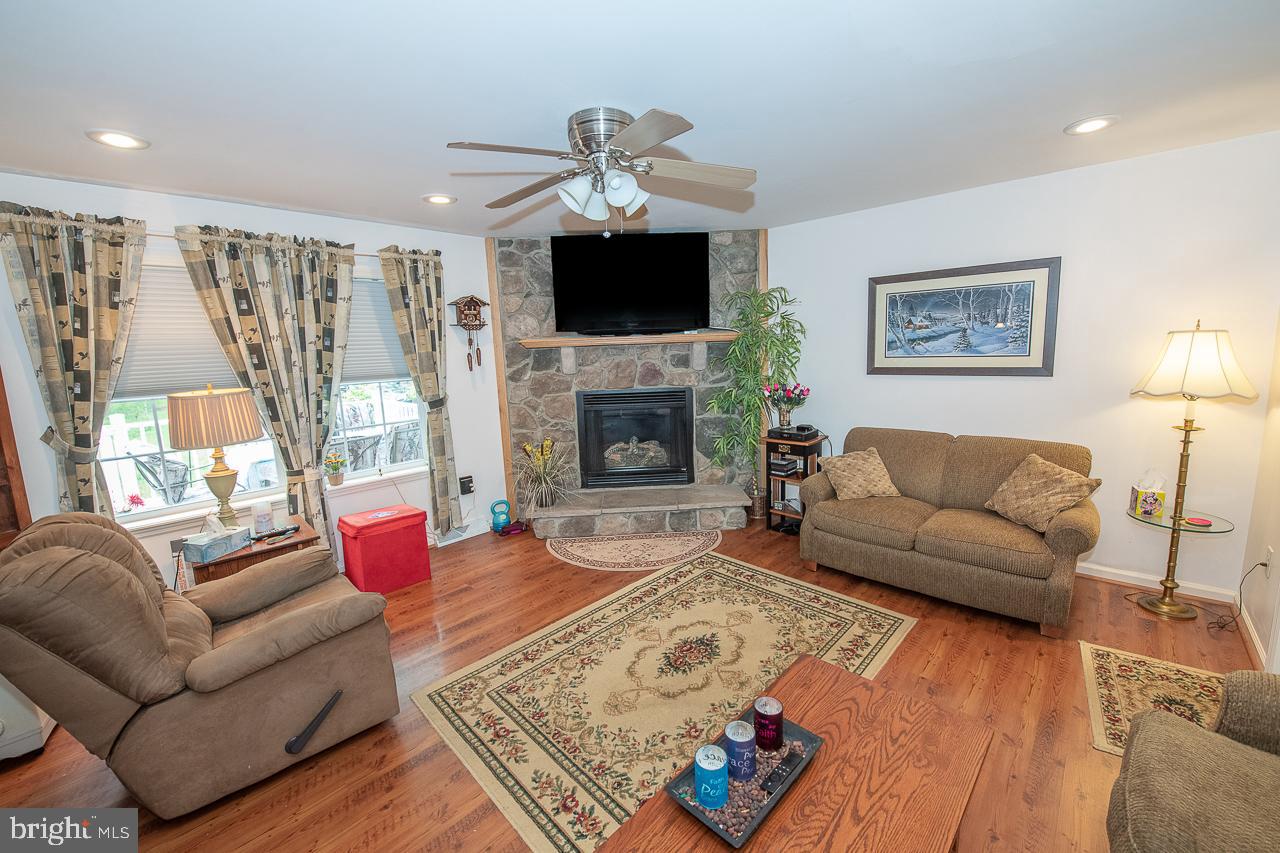 16 Kirk Road Garnet Valley, PA 19060 - Photo 18 of 35 Gallery Image 18