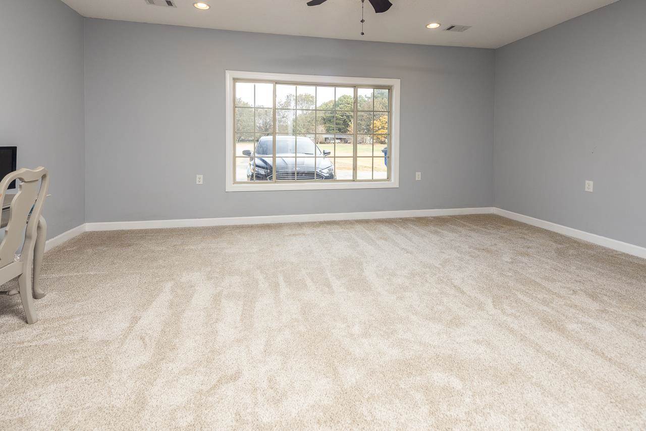 3267 Bride Road Covington, TN 38019 - Photo 8 of 25 Gallery Image 8