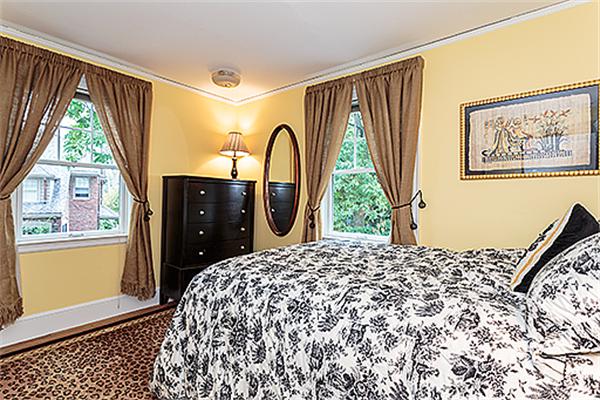 95 Bow Road Belmont, MA 02478 - Photo 14 of 21