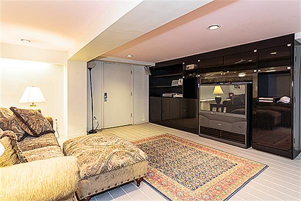 95 Bow Road Belmont, MA 02478 - Photo 17 of 21