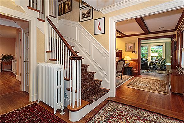 95 Bow Road Belmont, MA 02478 - Photo 2 of 21