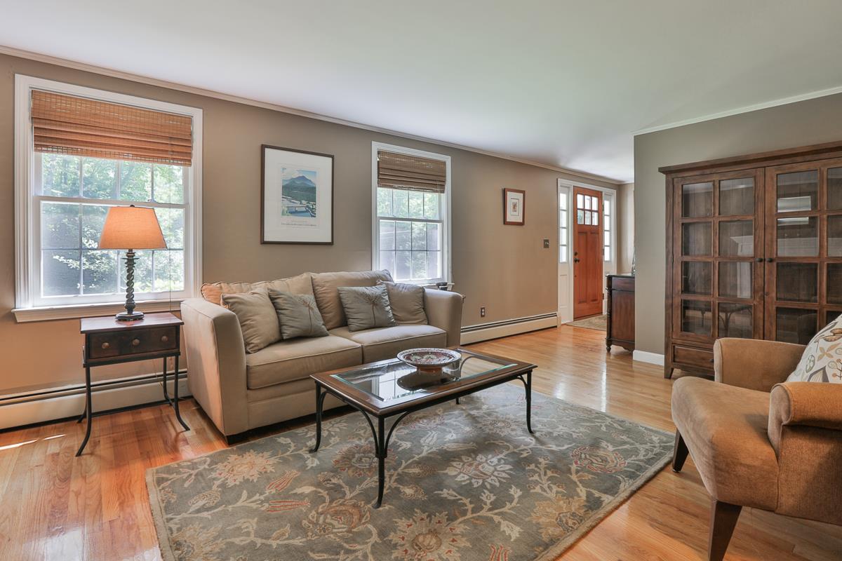 13 Ravine Road Amherst, NH 03031 - Photo 15 of 40