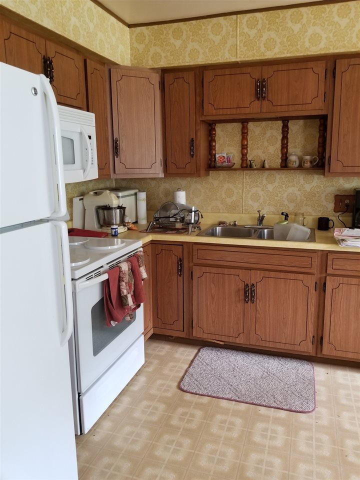 2903 Maple Road Hale, MI 48739 - Photo 18 of 20 1848544-17.JPG