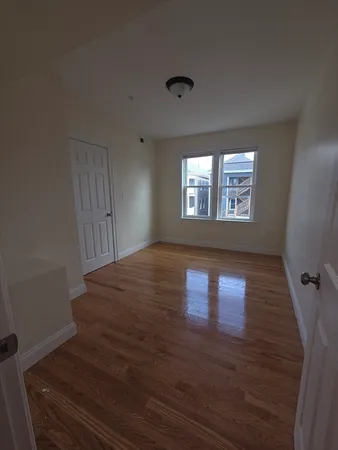 $4,250 | 49 Woodcliff Street, Unit 3, Boston, MA 02125