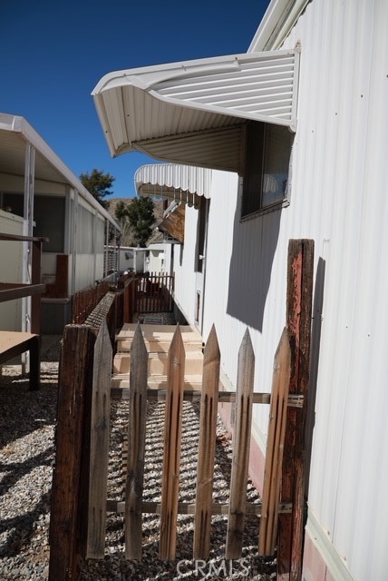 7484 Kickapoo Trail, Unit 9 Yucca Valley, CA 92284 - Photo 21 of 24
