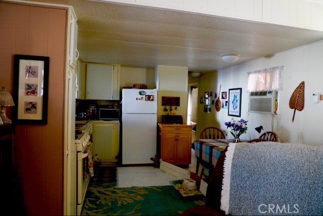 7484 Kickapoo Trail, Unit 9 Yucca Valley, CA 92284 - Photo 9 of 24