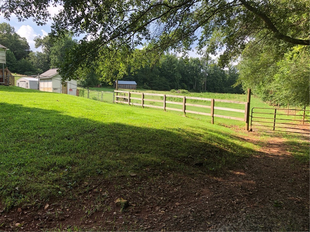 696 Stewart Gin Road Liberty, SC 29657 - Photo 2 of 21