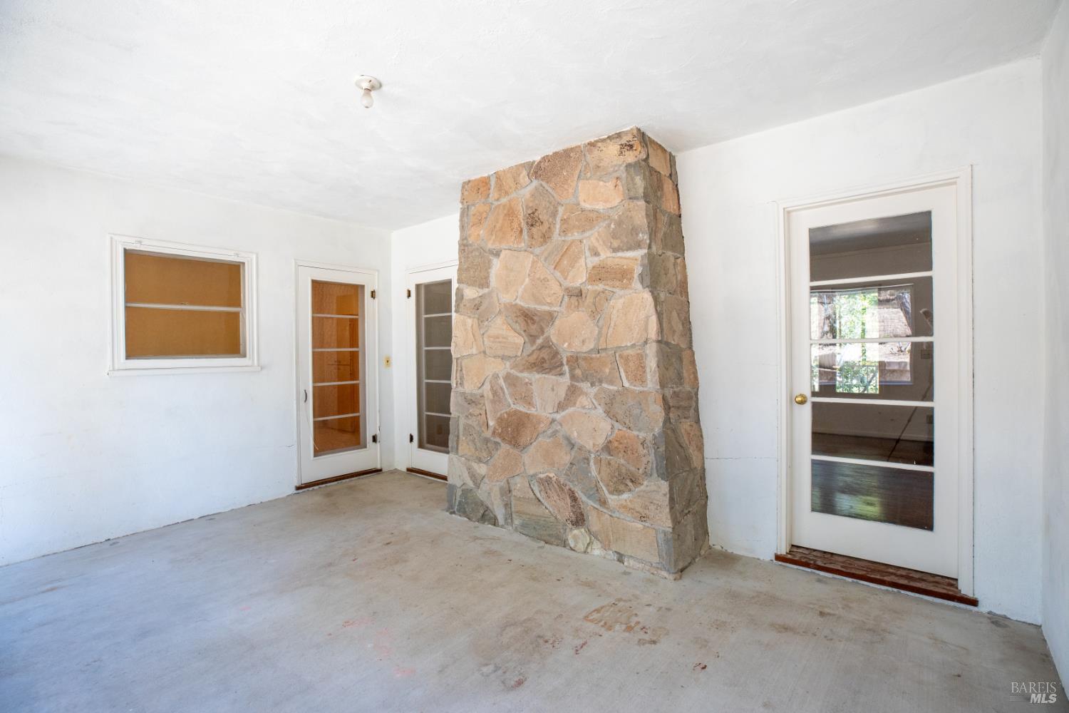 11491 Occidental Road Sebastopol, CA 95472 - Photo 26 of 52 Gallery Image 26