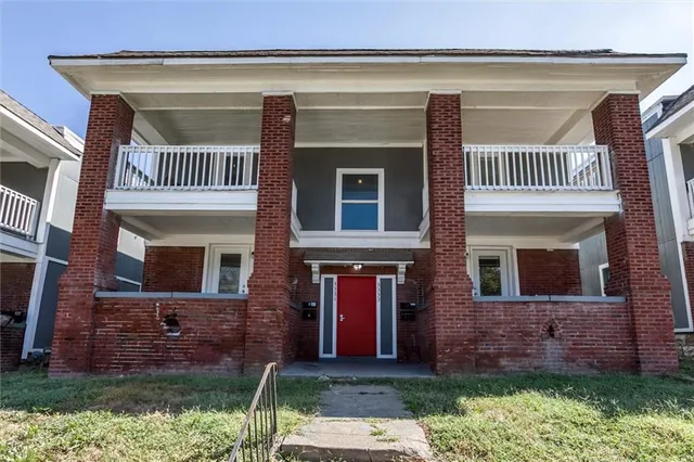 $425,000 | 3331 Indiana Avenue, Kansas City, MO 64128