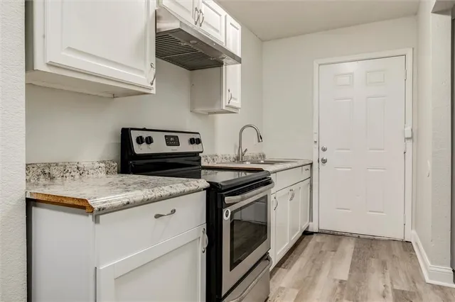 $425,000 | 3331 Indiana Avenue, Kansas City, MO 64128