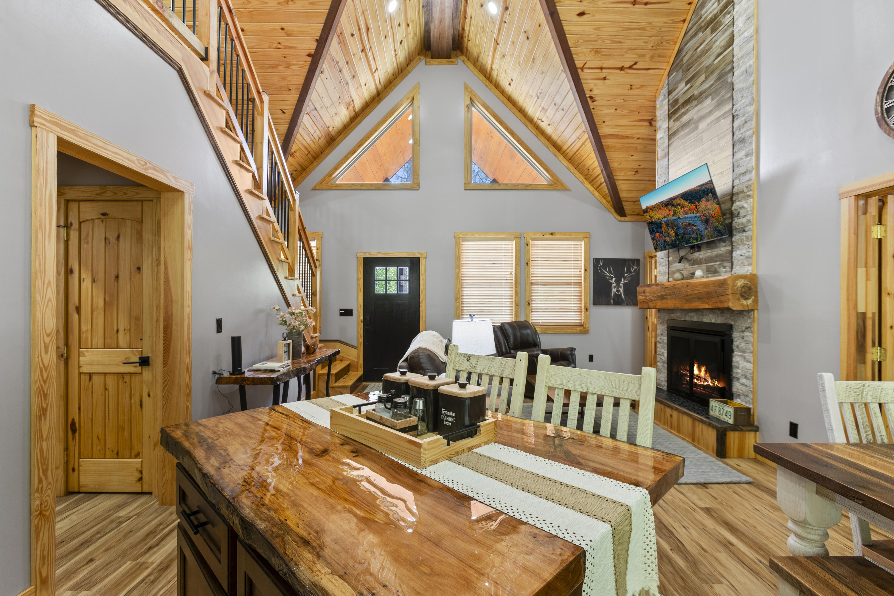 47 Wolfe Lake Spur Road Campton, KY 41301 - Photo 24 of 46 I82A5205