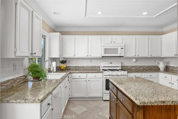 $750,000 | 32295 VÃa Arias, Temecula, CA 92592