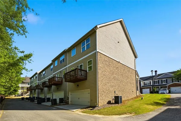 $399,000 | 4322 Buford Valley Way, Buford, GA 30518