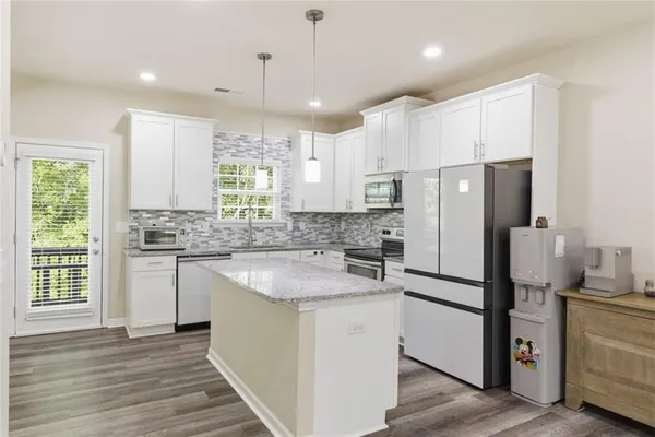 $399,000 | 4322 Buford Valley Way, Buford, GA 30518