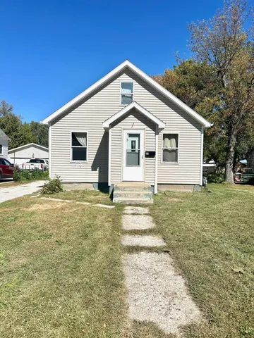 $150,000 | 519 8th Avenue, Worthington, MN 56187