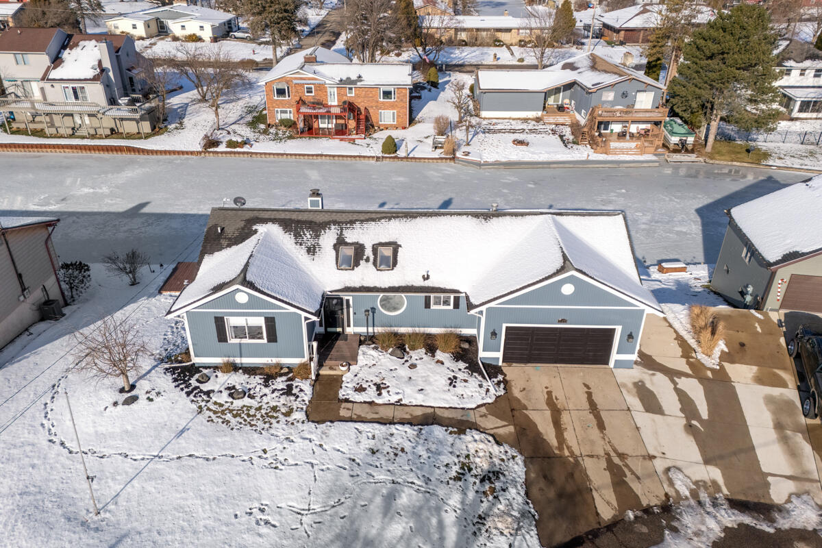 10273 Burgundy Boulevard Dimondale, MI 48821 - Photo 18 of 22 IMG_1020