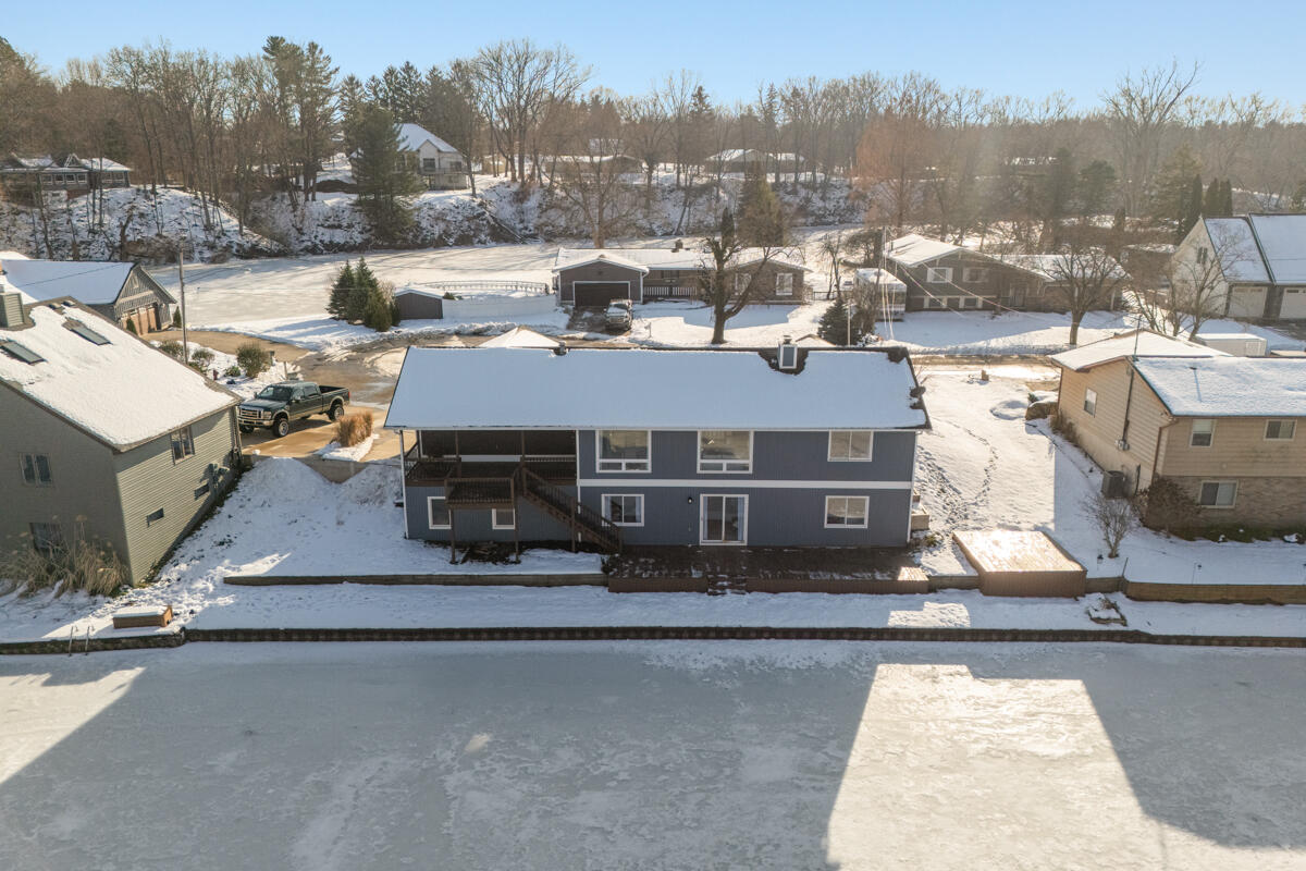 10273 Burgundy Boulevard Dimondale, MI 48821 - Photo 19 of 22 IMG_1021