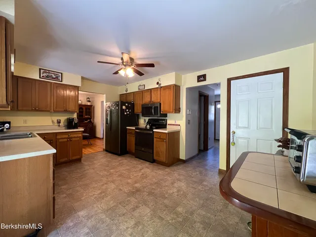 $354,000 | 215 Partridge Road, Pittsfield, MA 01201