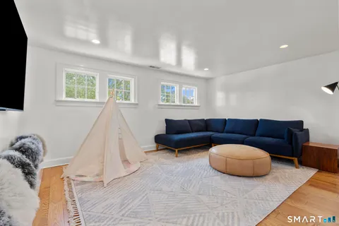 $18,000 | 275 Lalley Boulevard, Fairfield, CT 06824
