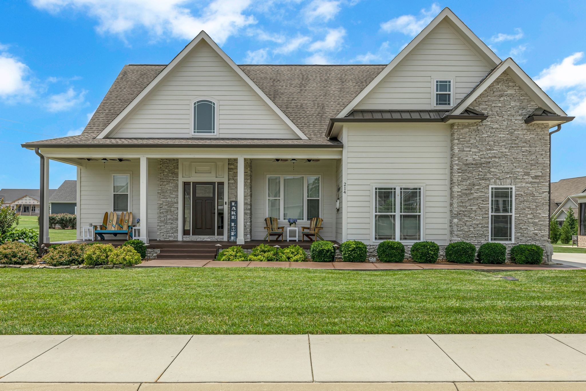 214 River Watch Way Winchester, TN 37398 - Photo 81 of 82 a front view of a house with a yard