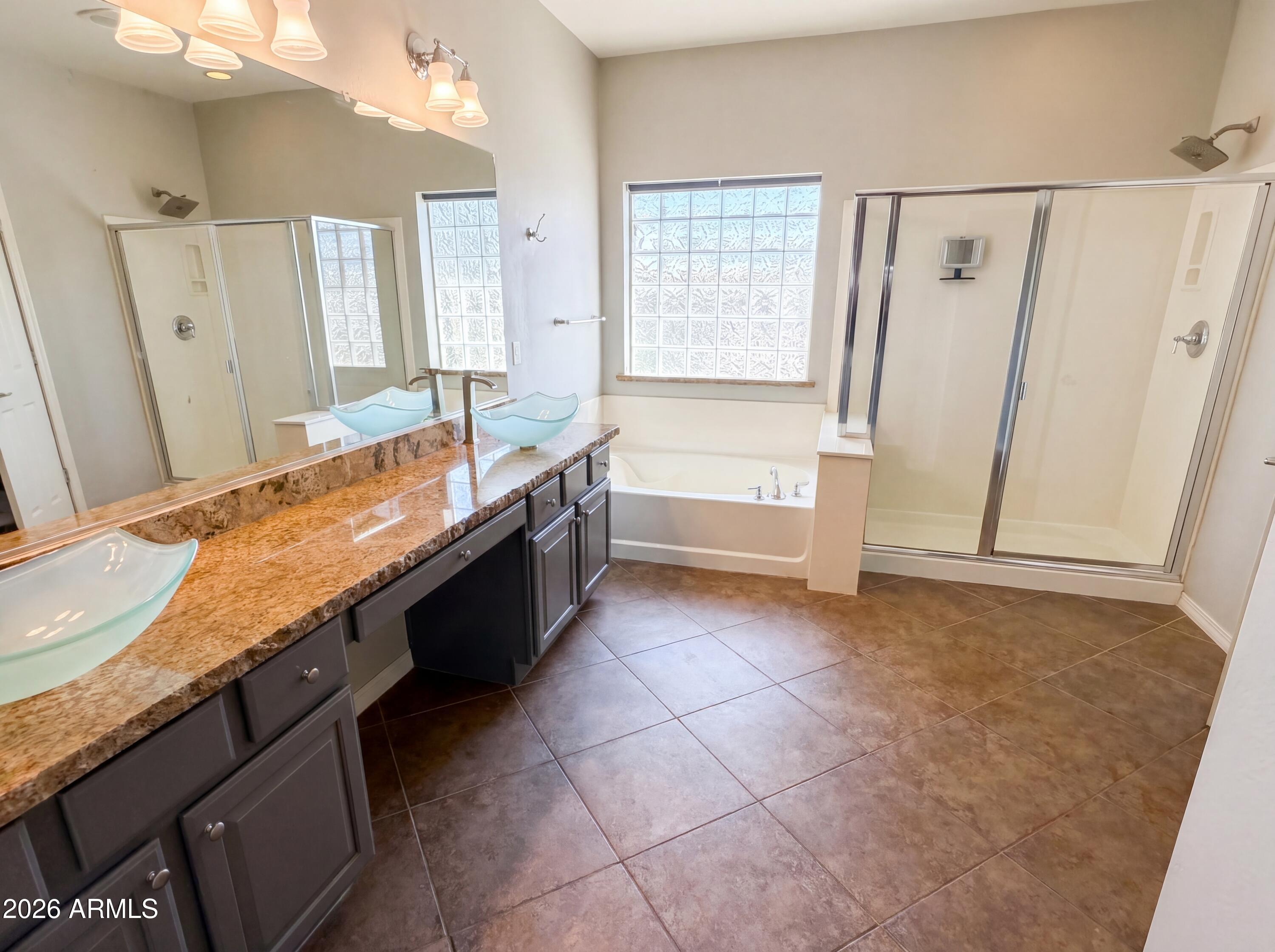 5509 West Rowel Road Phoenix, AZ 85083 - Photo 6 of 48