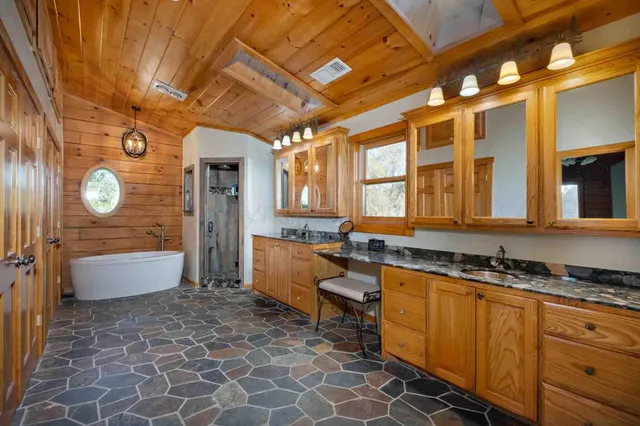 $2,850,000 | 21401 Hope Road, Canyon, TX 79015