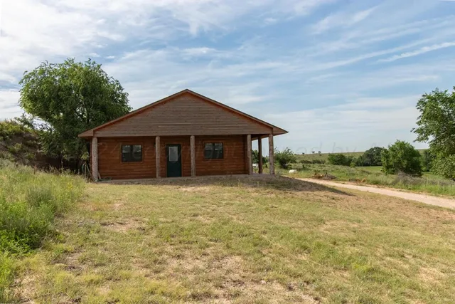 $2,850,000 | 21401 Hope Road, Canyon, TX 79015