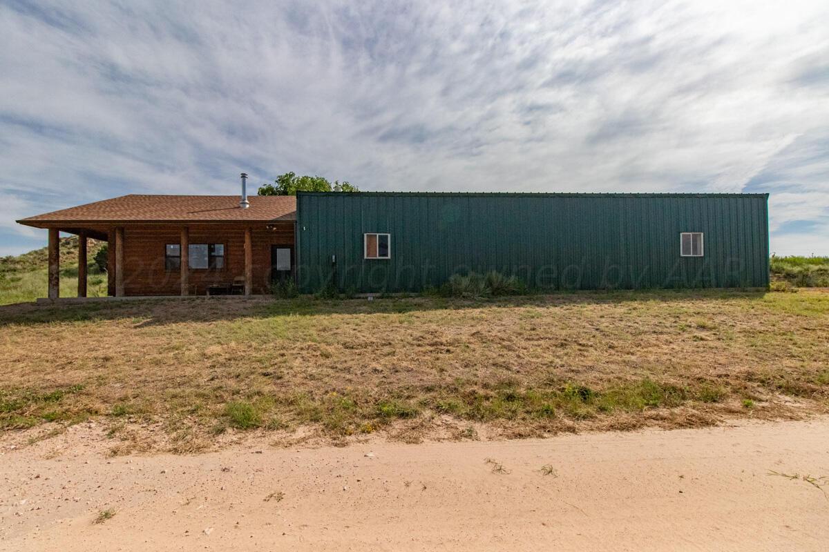 21401 Hope Road Canyon, TX 79015 - Photo 85 of 112 21401_Hope_Rd_085_Hangout