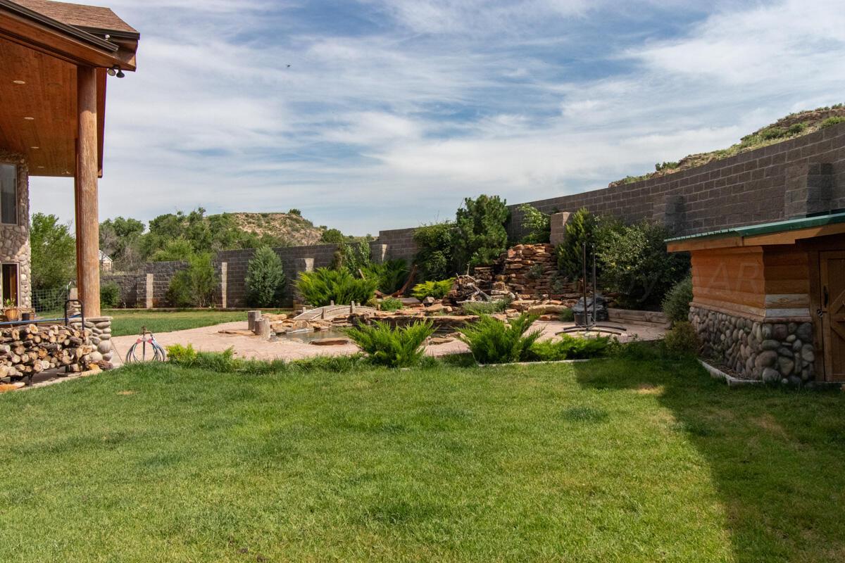 21401 Hope Road Canyon, TX 79015 - Photo 9 of 112 21401_Hope_Rd_061_Backyard